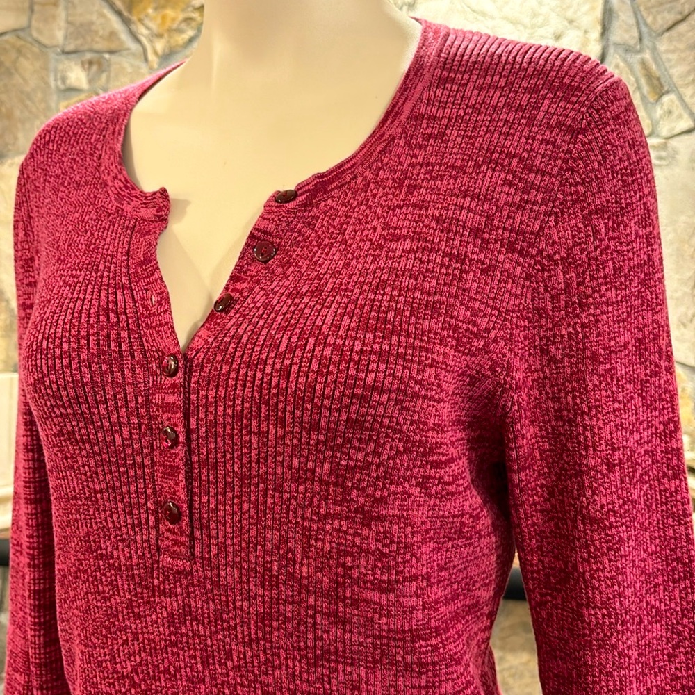 Sweater - Picture 2 of 6